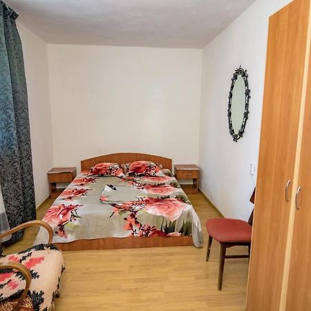 Old House Apartment Vama Veche Ngoại thất bức ảnh