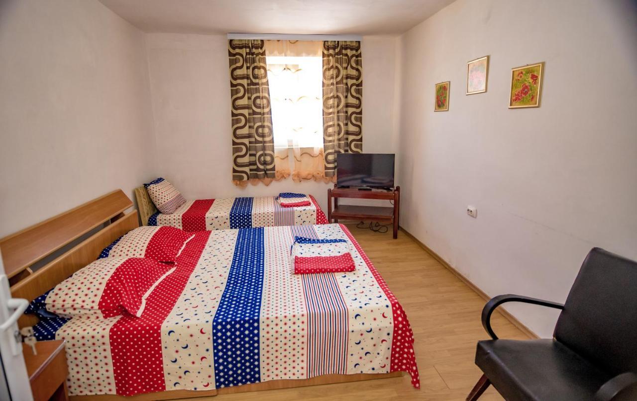 Old House Apartment Vama Veche Ngoại thất bức ảnh