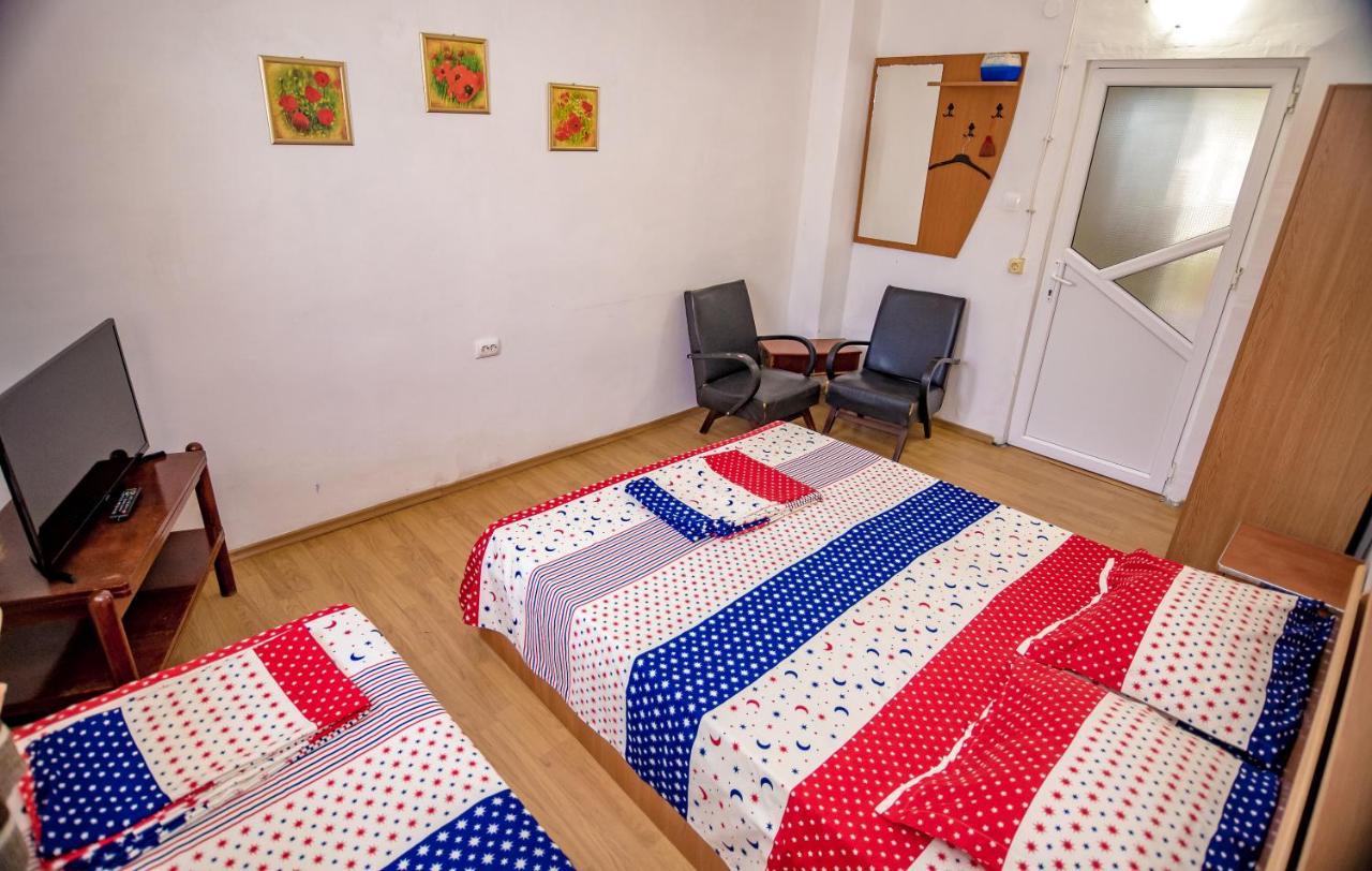 Old House Apartment Vama Veche Ngoại thất bức ảnh
