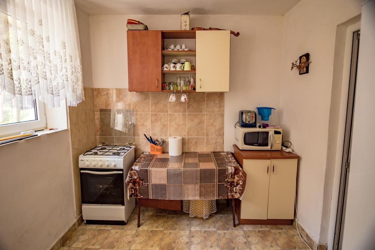 Old House Apartment Vama Veche Ngoại thất bức ảnh